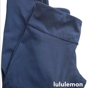 lululemon capri workout pants | size 12 | women’s fitness apparel | Black